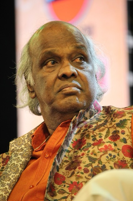 The Urdu poet Rahat Indori at a mushaira